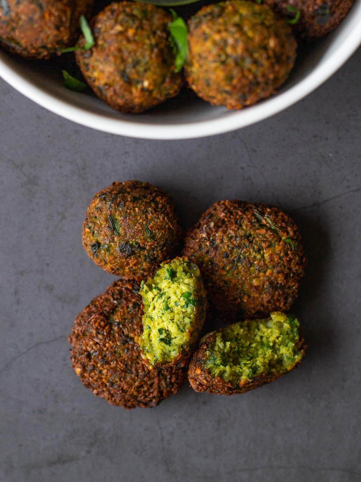 crispy green falafels