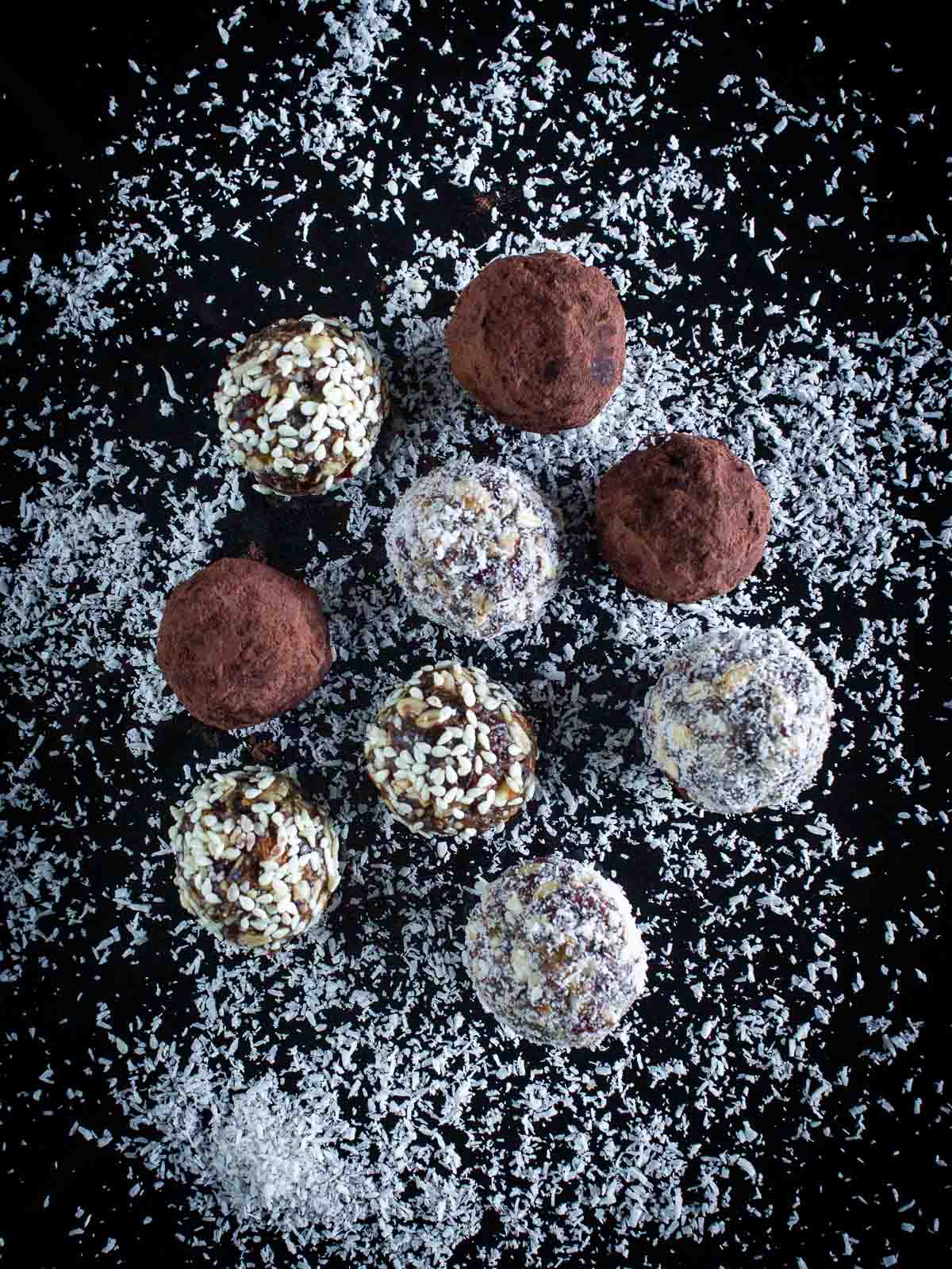 Healthy Vegan Truffles Variations