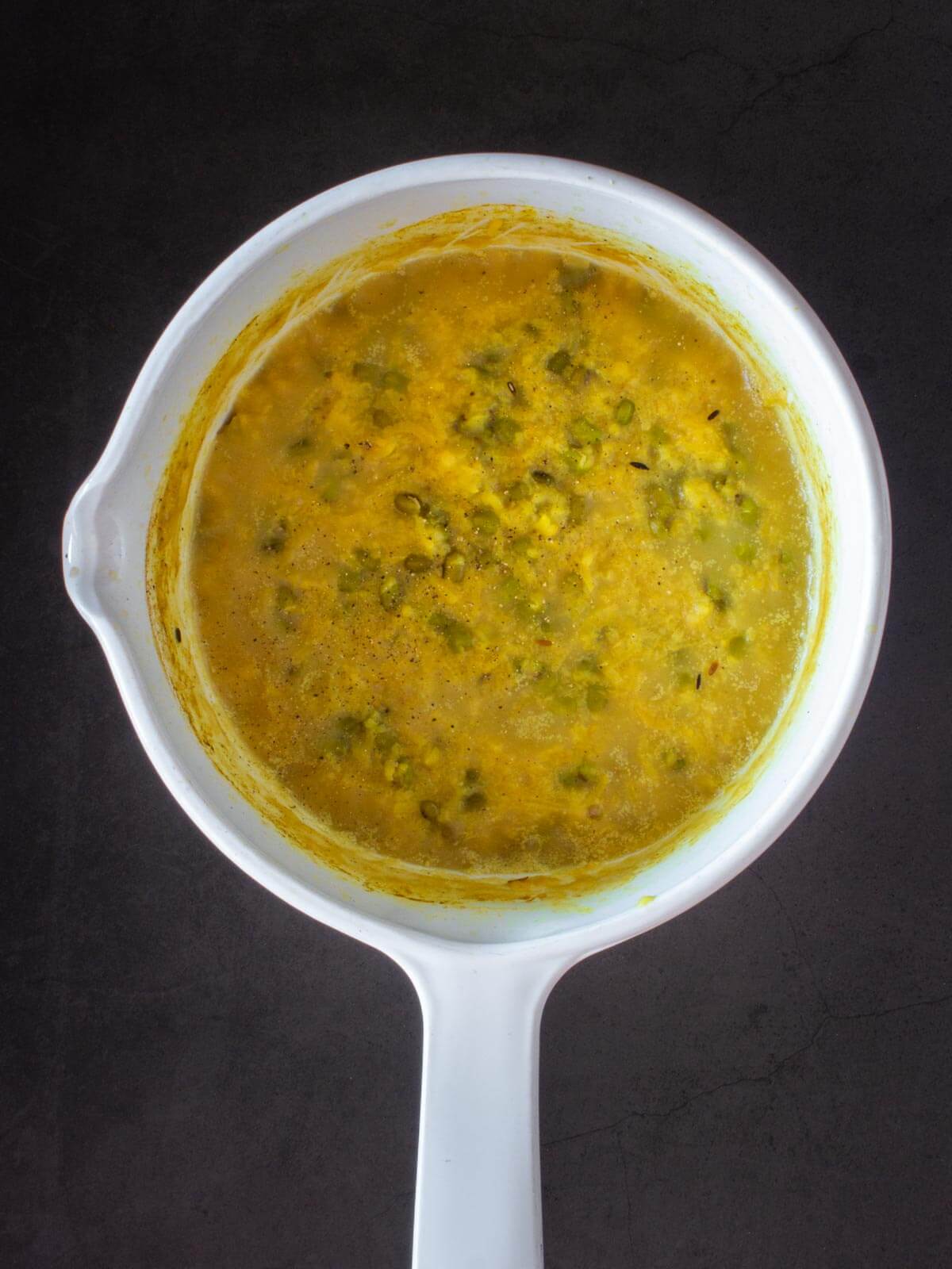 cooked kitchari in saucepan