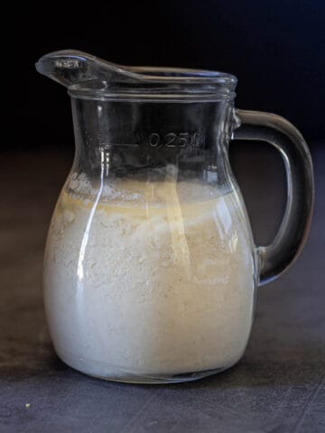 let the vegan buttermilk curdle for 5/10 minutes.