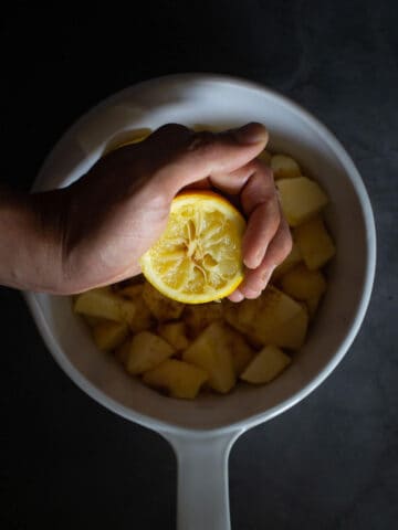 adding fresh lemon juice Unsweetened applesauce