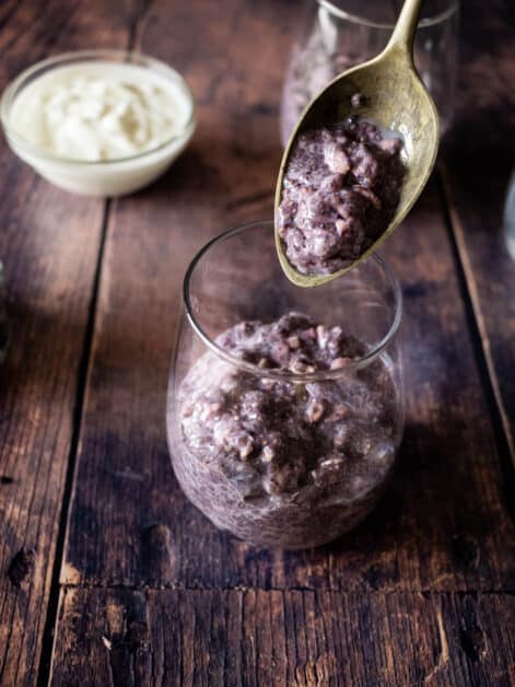 fill glass with blueberry overnight oats