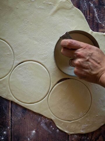 cutting empanadas disc with empanada cutter