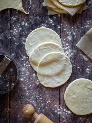 cutting empanadas disc with empanada cutter