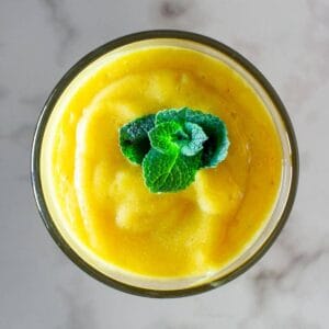 mango smoothie