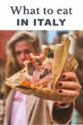 friend eating pizza in Italy