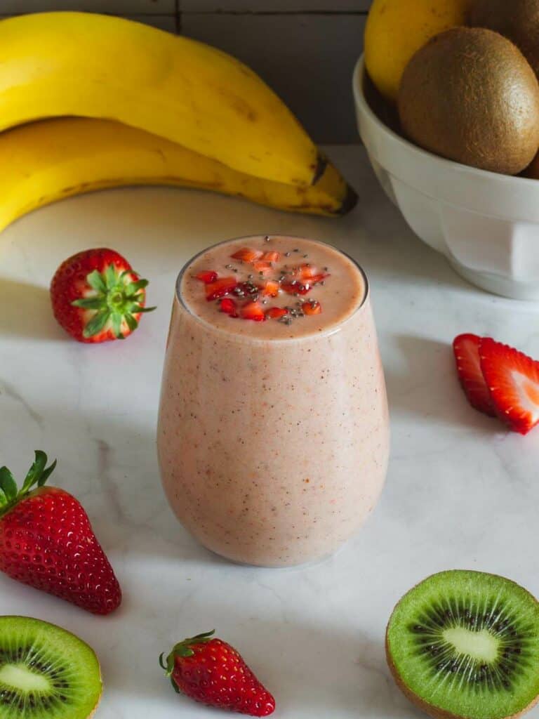 Strawberry Banana Kiwi Smoothie Our PlantBased World