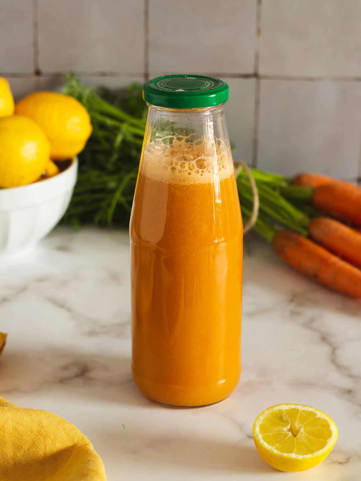 storing anti inflammatory juice in closed bottle