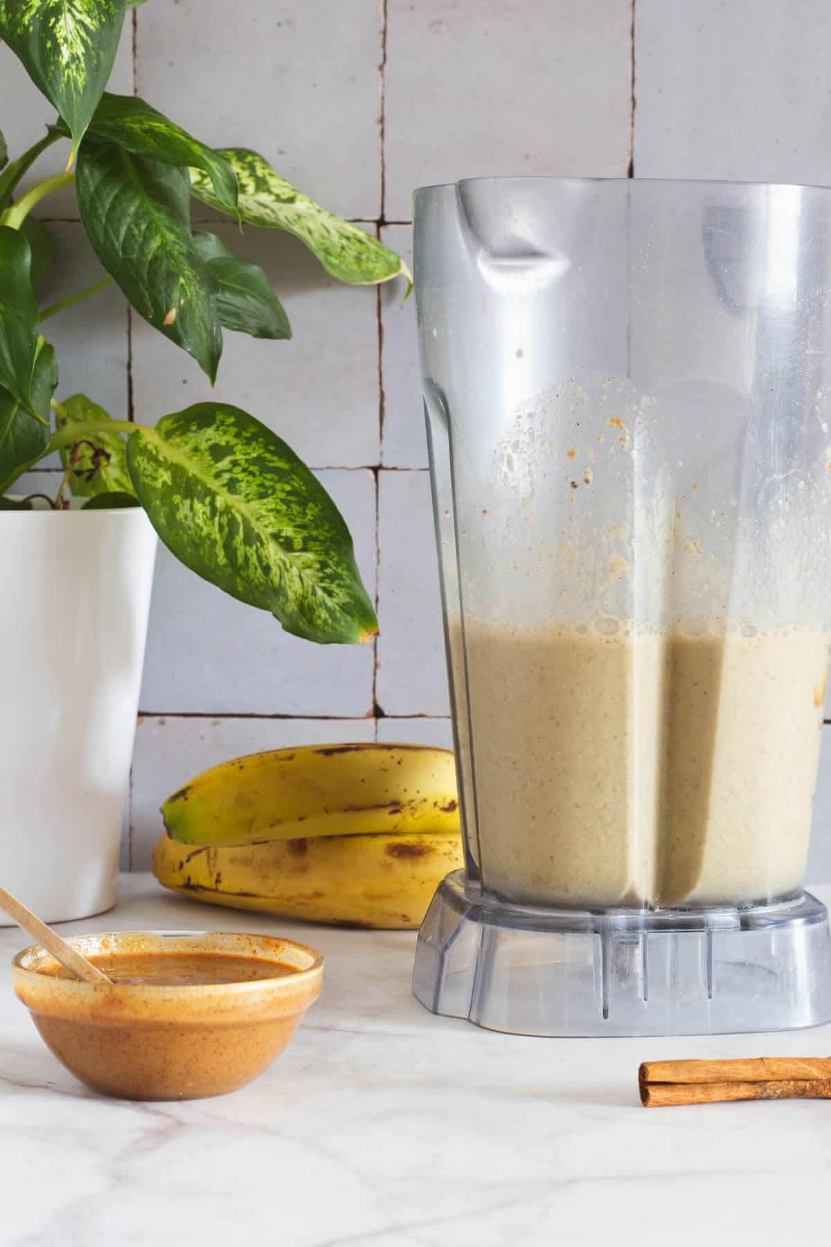 Banana Oatmeal Breakfast Smoothie in a blender