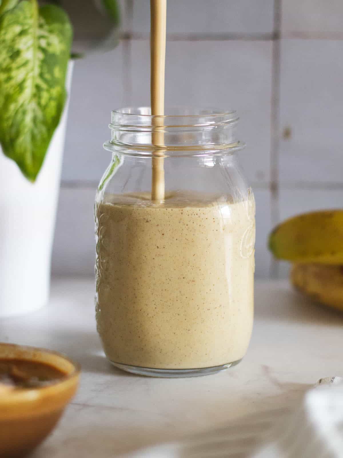 Banana Oatmeal Breakfast Smoothie