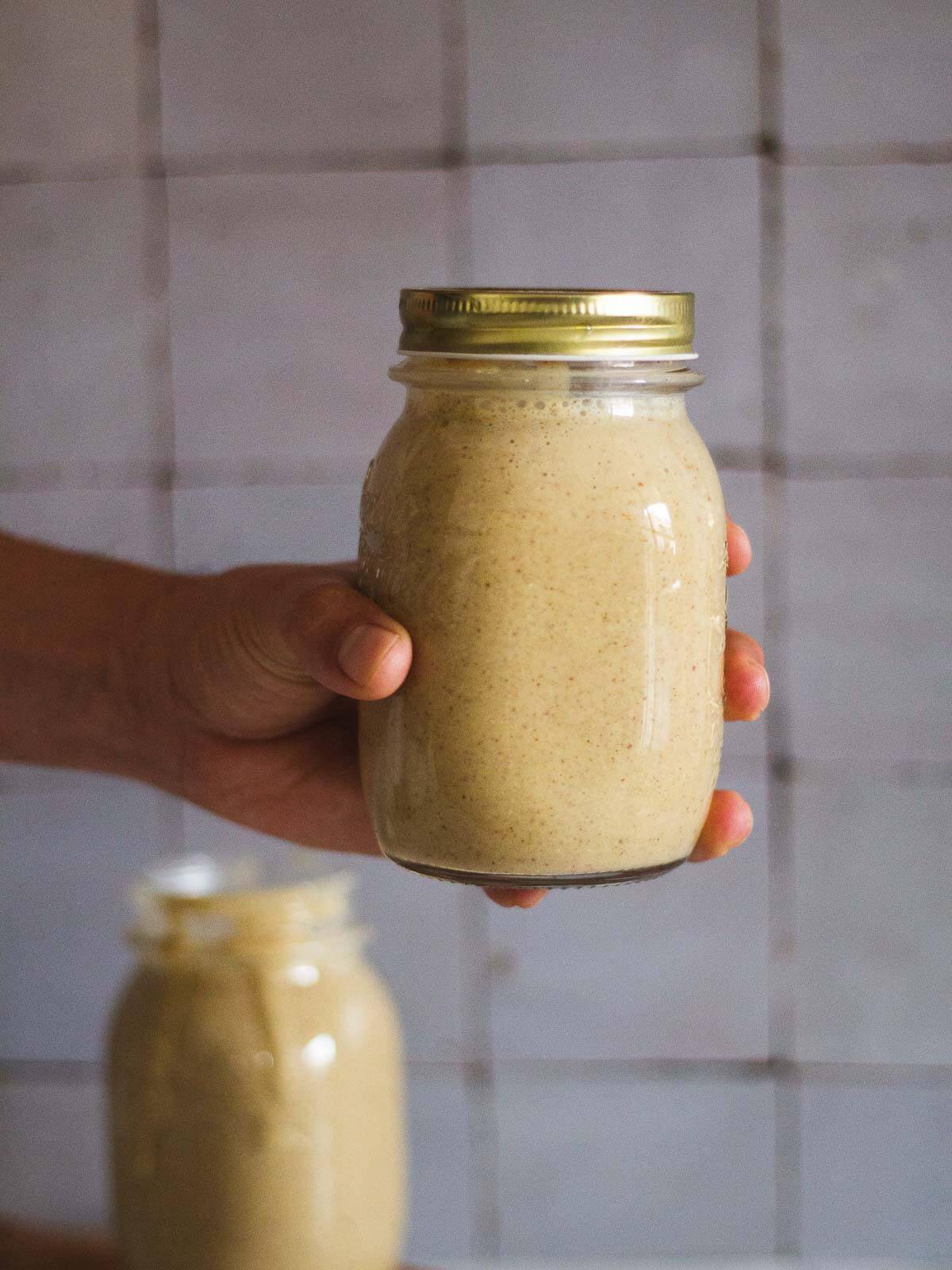 store your Banana Oatmeal Breakfast Smoothie in a closed mason jar