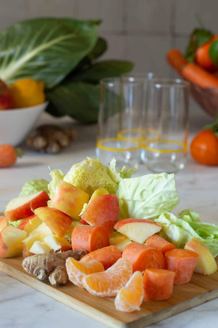 7 Benefits of Juicing Cabbage and Cabbage Juice Recipe