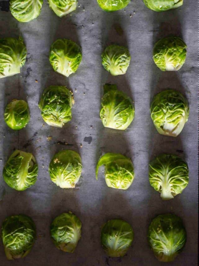 Easy Roasted Brussels Sprouts at home