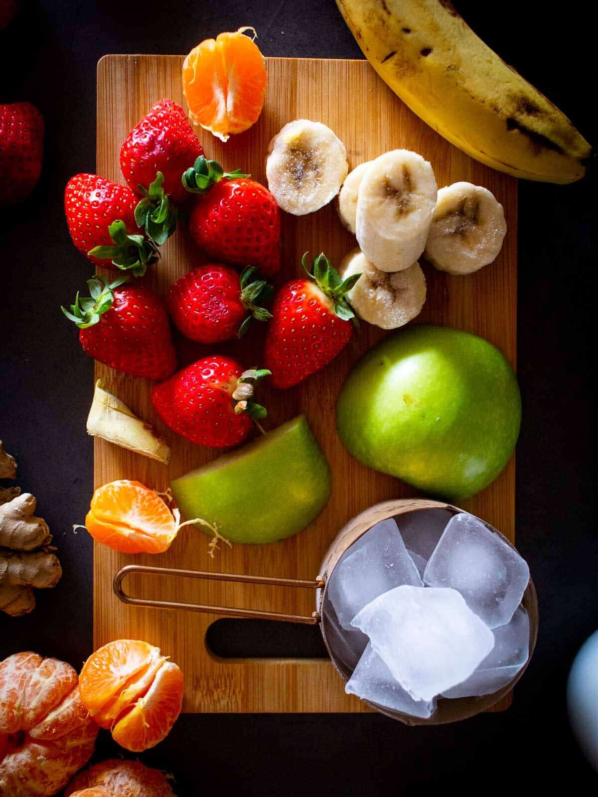 healthy strawberry banana smoothie chopped ingredients