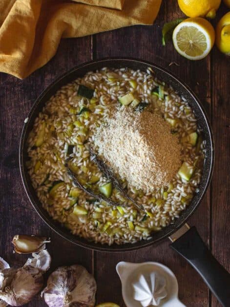 add nutritional yeast, stir and the risotto will become very creamy