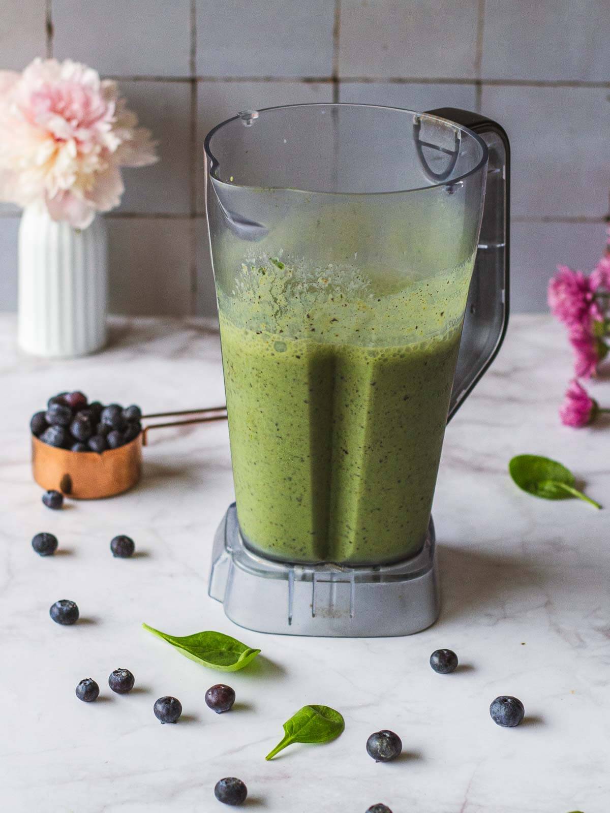 blender jar with Spinach Blueberry Banana Smoothie