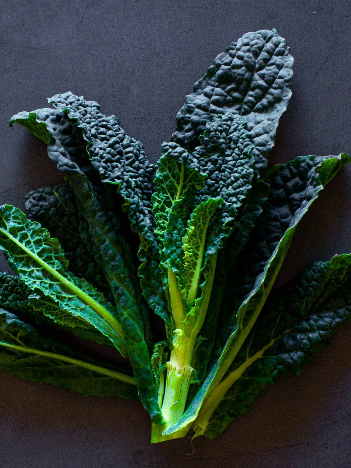 cleaned and pat dried kale.