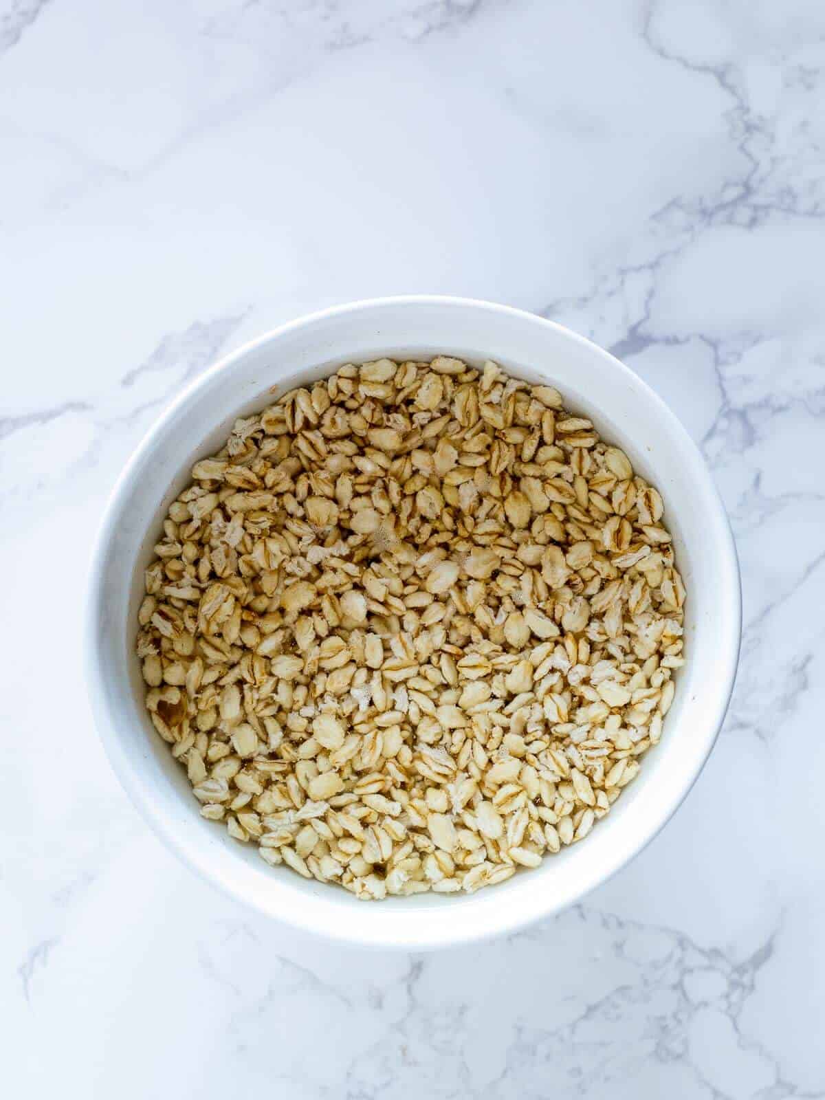 to make the best of oat milk benefits use certified gluten-free soaked oats