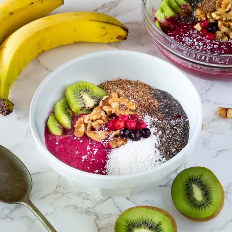 How To Make A Thick Smoothie Bowl Our Plant Based World   IMG 0303 1200x1200 2 800x800 