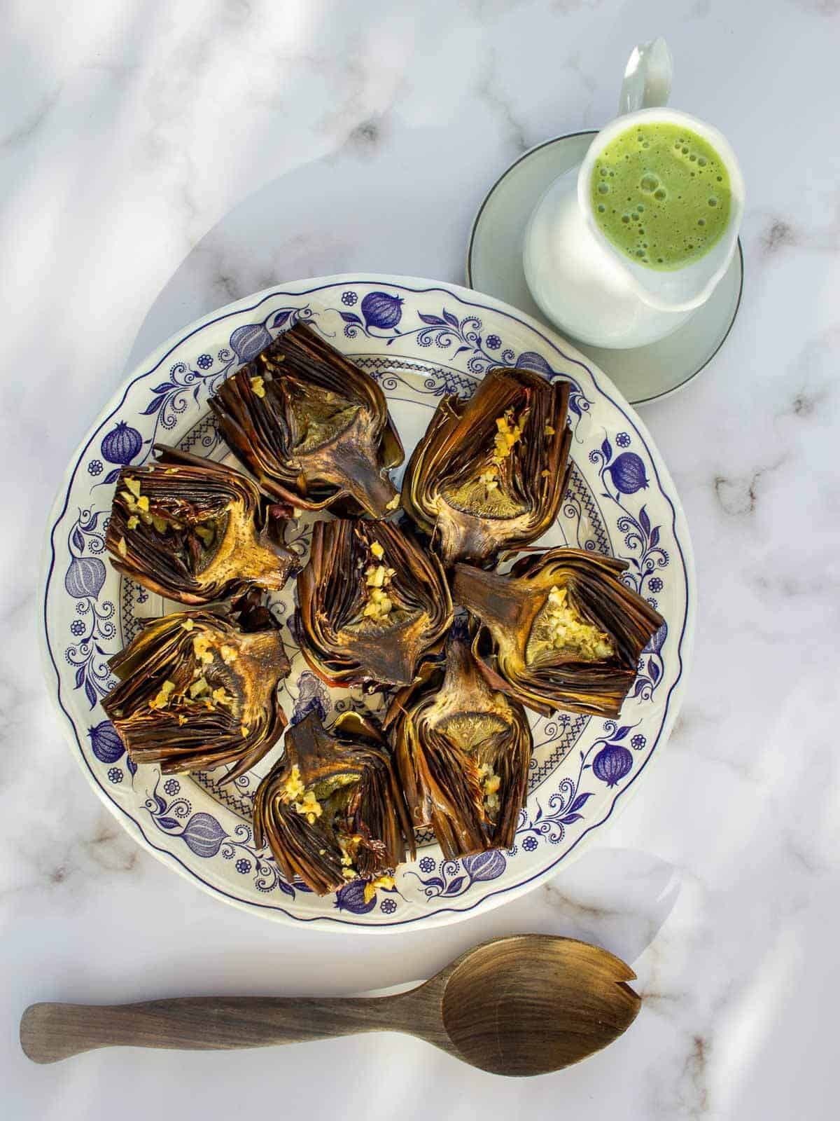 artichokes with dipping sauce