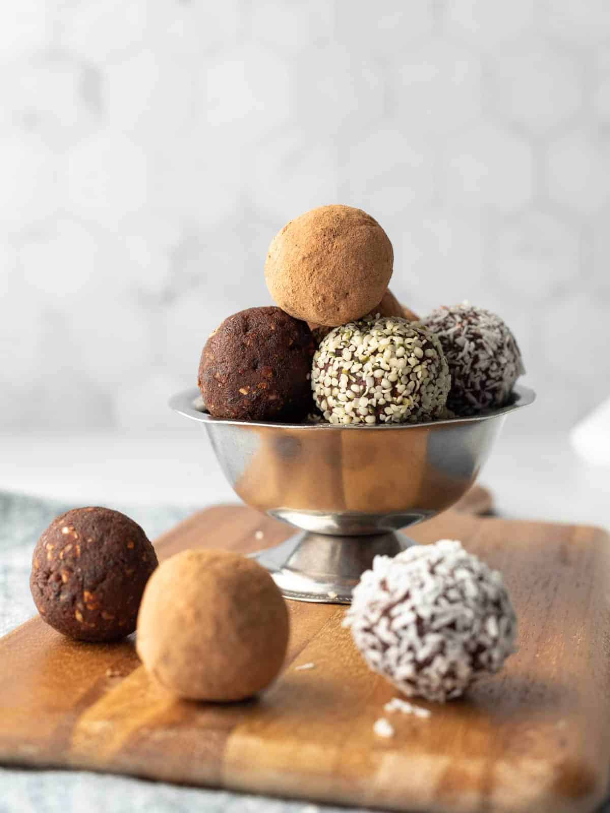 easy almond pulp vegan energy balls