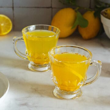 limón jengibre agua de cúrcuma imagen destacada
