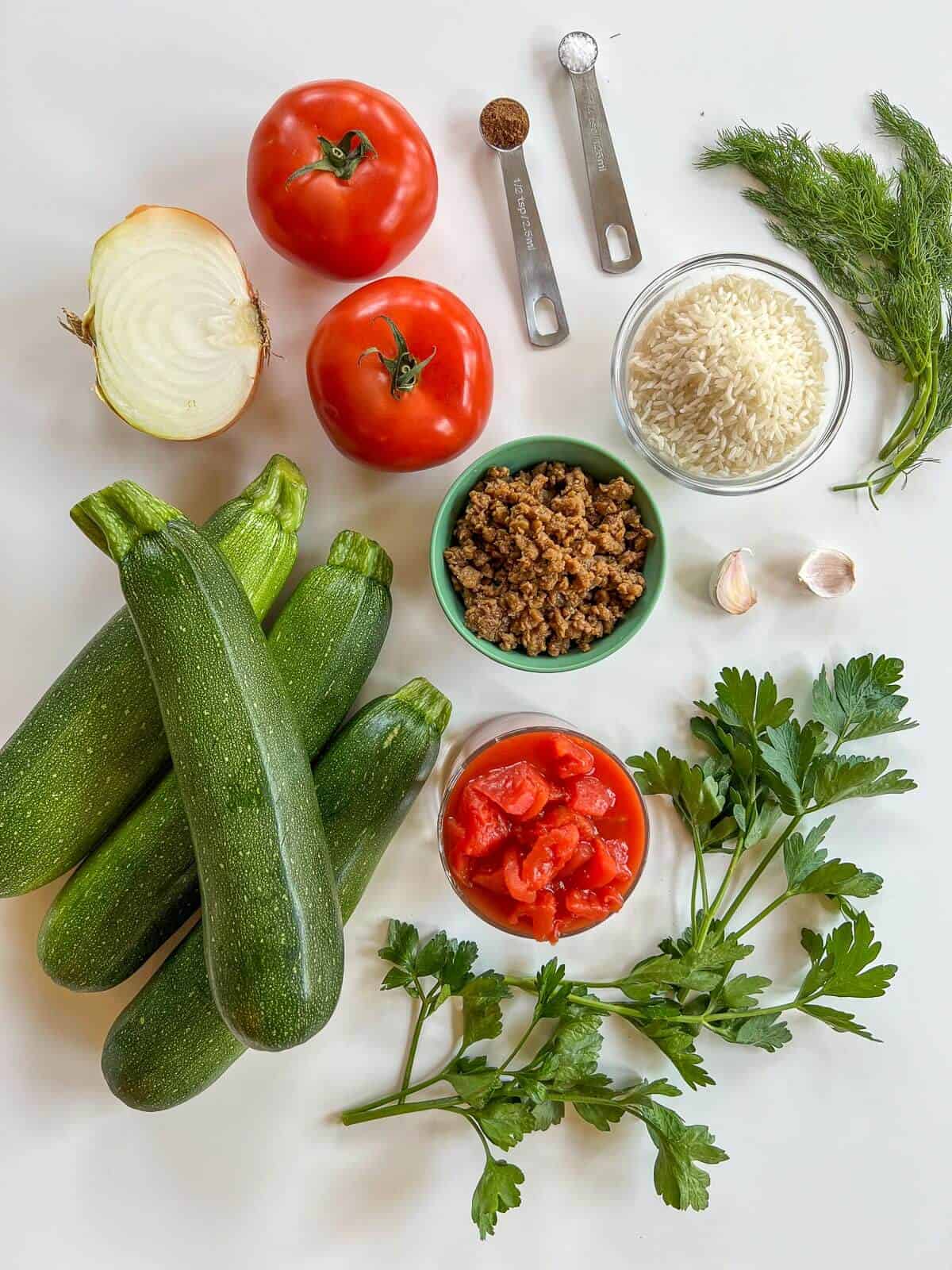 lebanese stuffed zucchini ingredients.