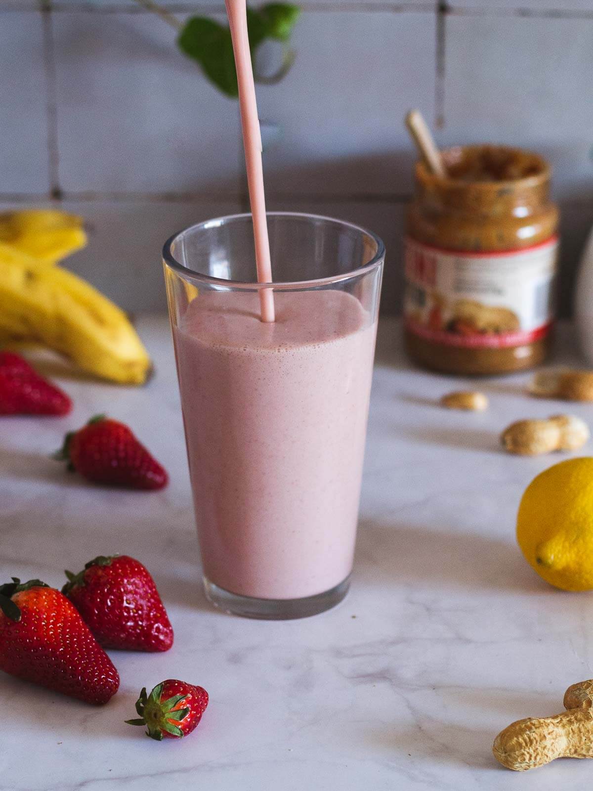 serve smoothie in a long glass.