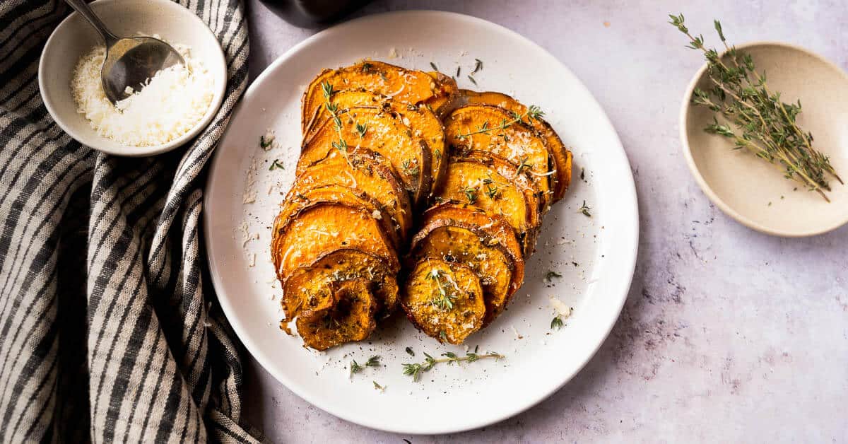 4-ingredient Oven Baked Sweet Potato Slices