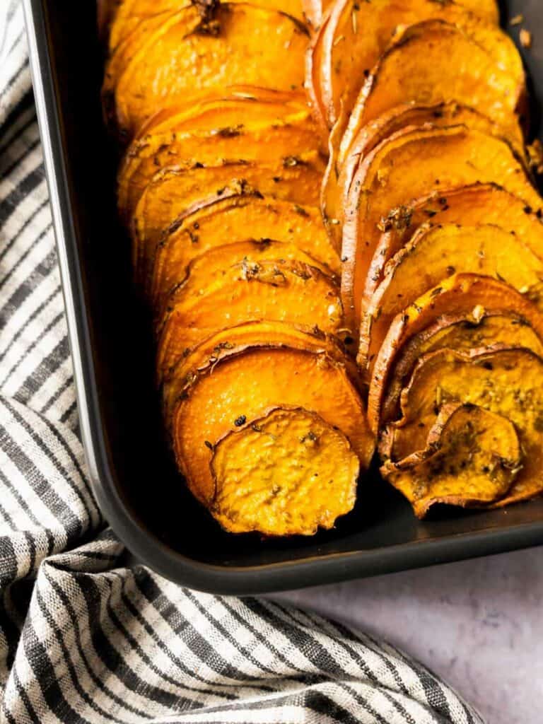 4-ingredient Oven Baked Sweet Potato Slices