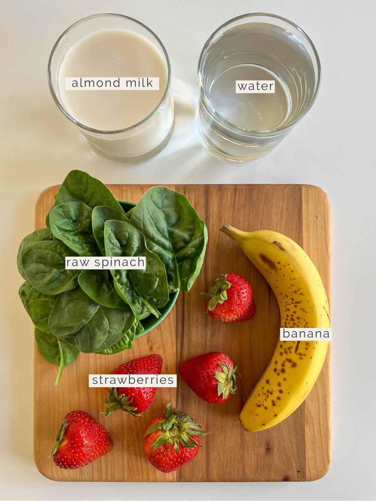 strawberry spinach banana smoothie ingredients.