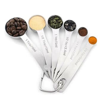 stainless measuring spoons.