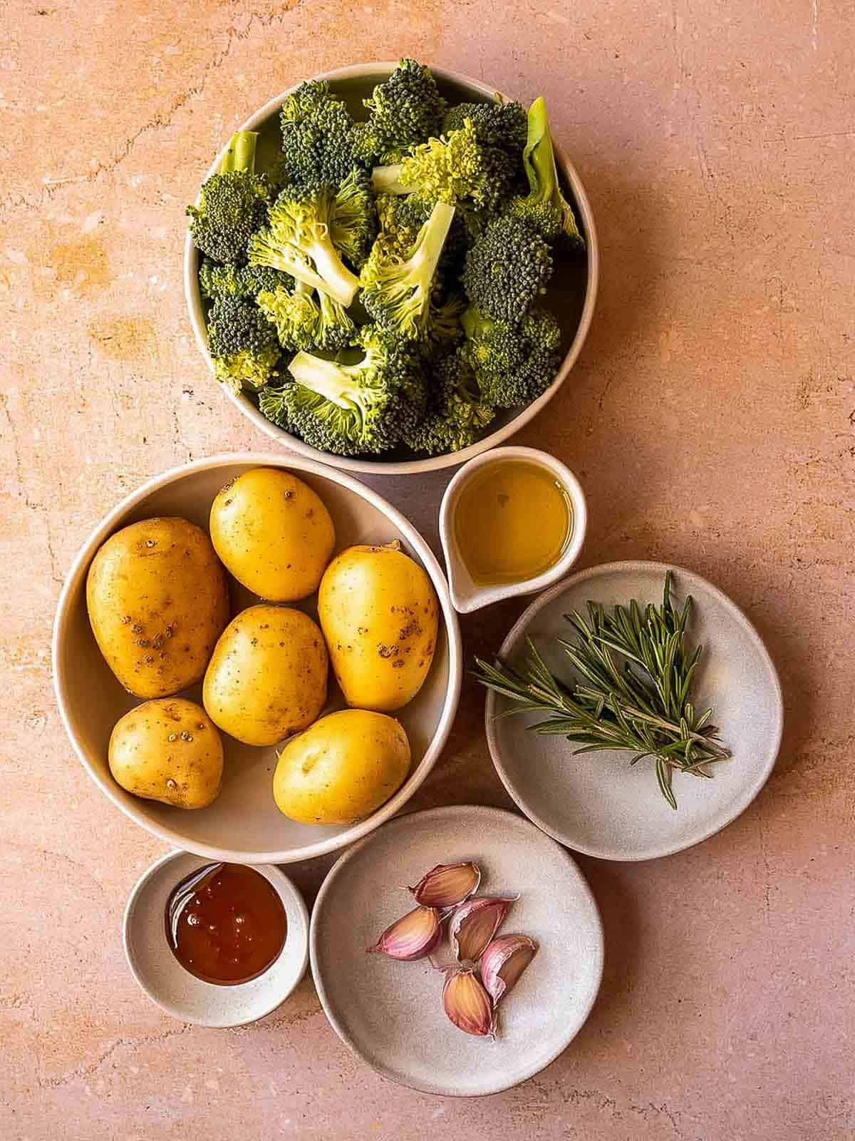 vegan roast potatoes ingredients.