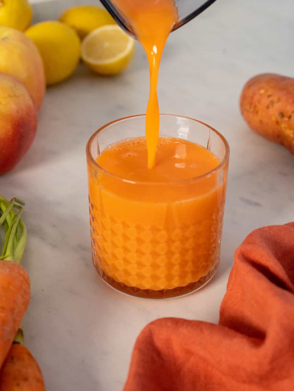 serve the sweet potato juice, fresh.