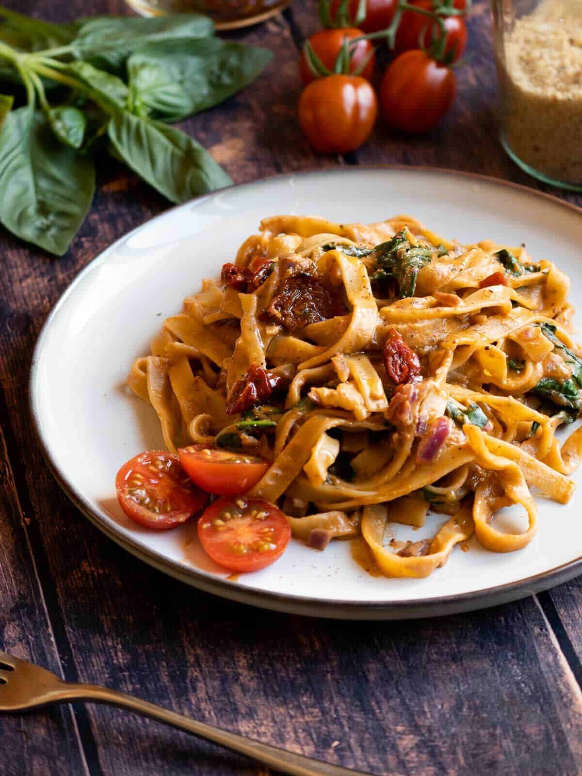 Pasta with sun-dried tomato Rosé pasta sauce.