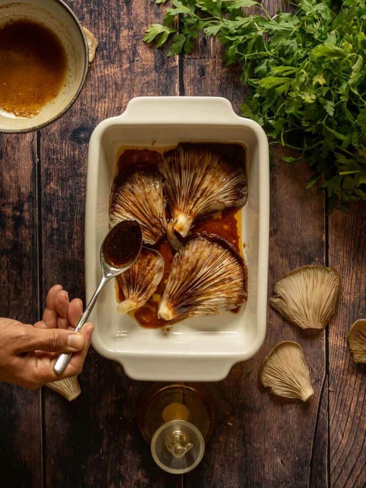 Easy Air Fryer Oyster Mushrooms Recipe (Vegan)