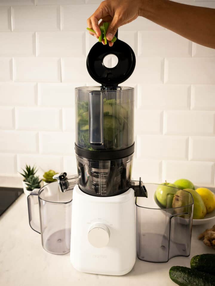 Pineapple and Ginger Juice with Spinach and Cucumber