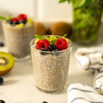 3-ingredients oat milk chia pudding ratio featured.