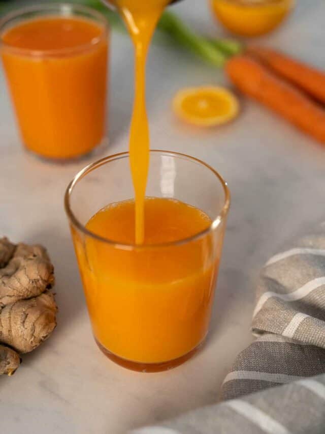 Fresh Carrot Orange Ginger Juice (Homemade Detox Drink)