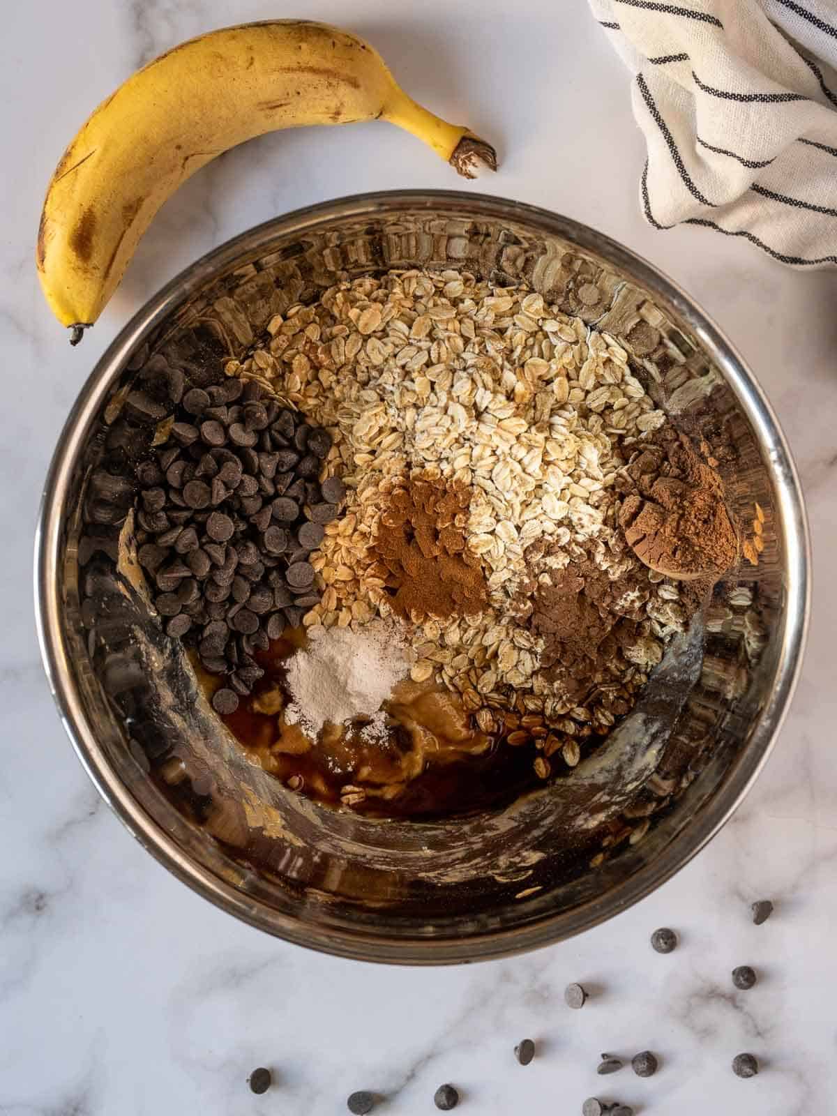 stir in the remaining ingredients into the mixing ball.