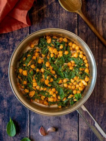 cooking spinach with chickpeas.