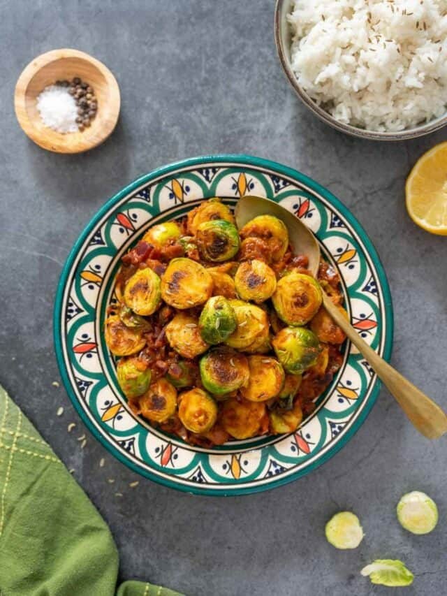 Indian Style Spiced Brussels Sprouts Curry (Vegan)