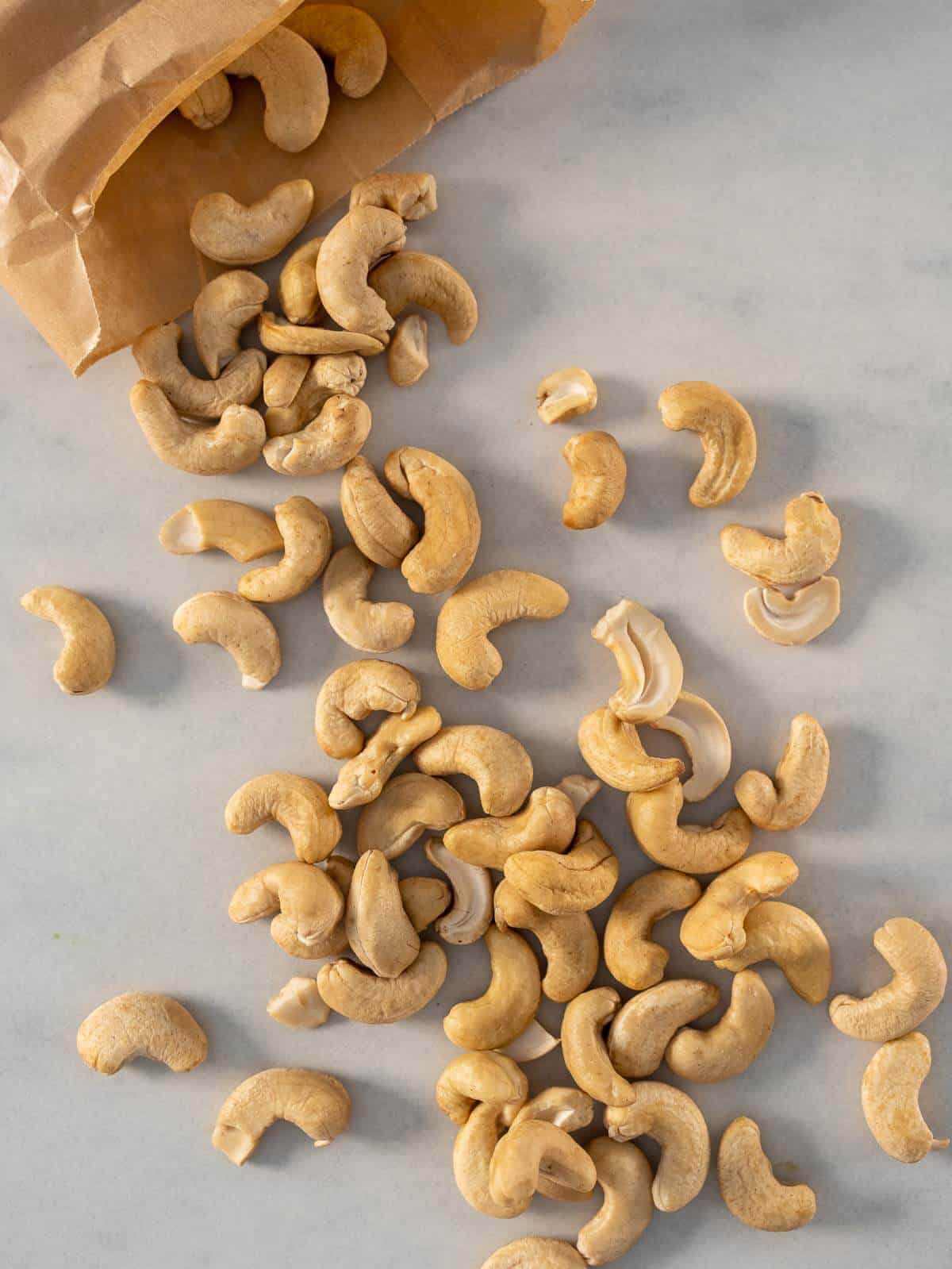 raw cashews.