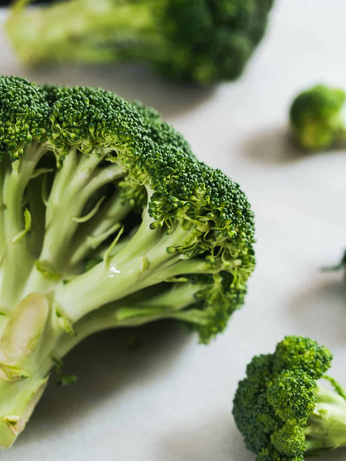 Can You Juice Broccoli? Meet the Healthy PearCeleryLemon Blend