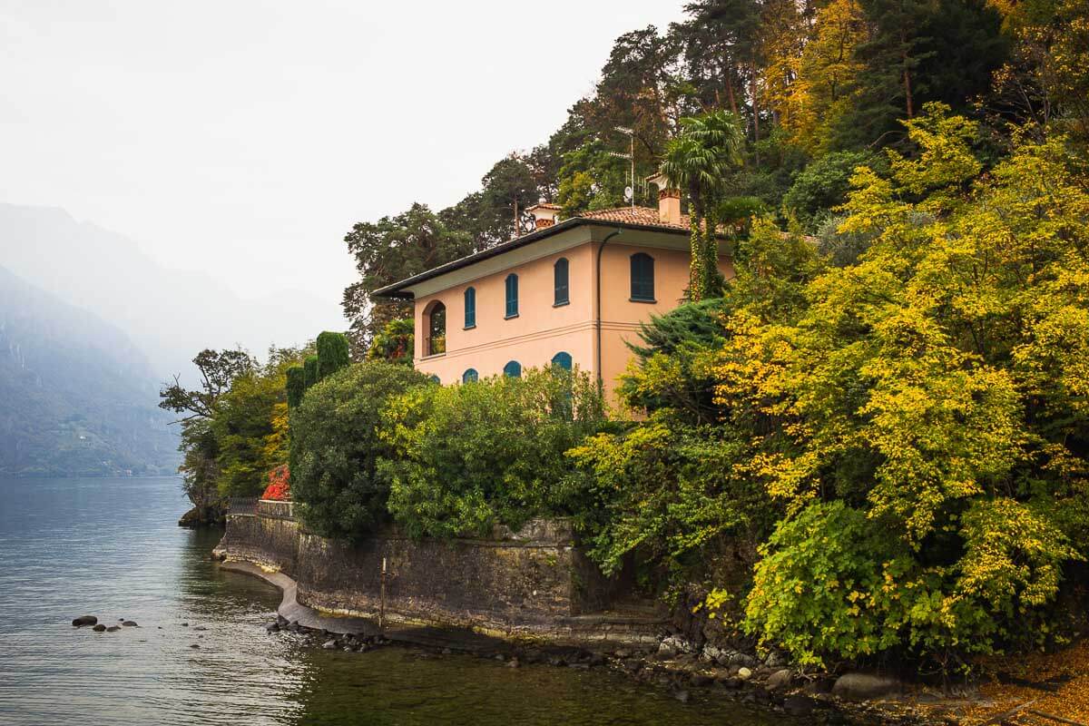villa in bellagio lake shore.