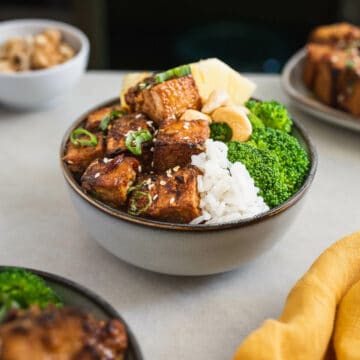 Hawaiian tofu rice bowl with homemade teriyaki sauce.