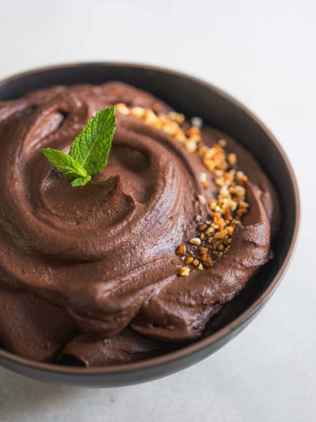 Dark Chocolate Hummus (Dessert Hummus)
