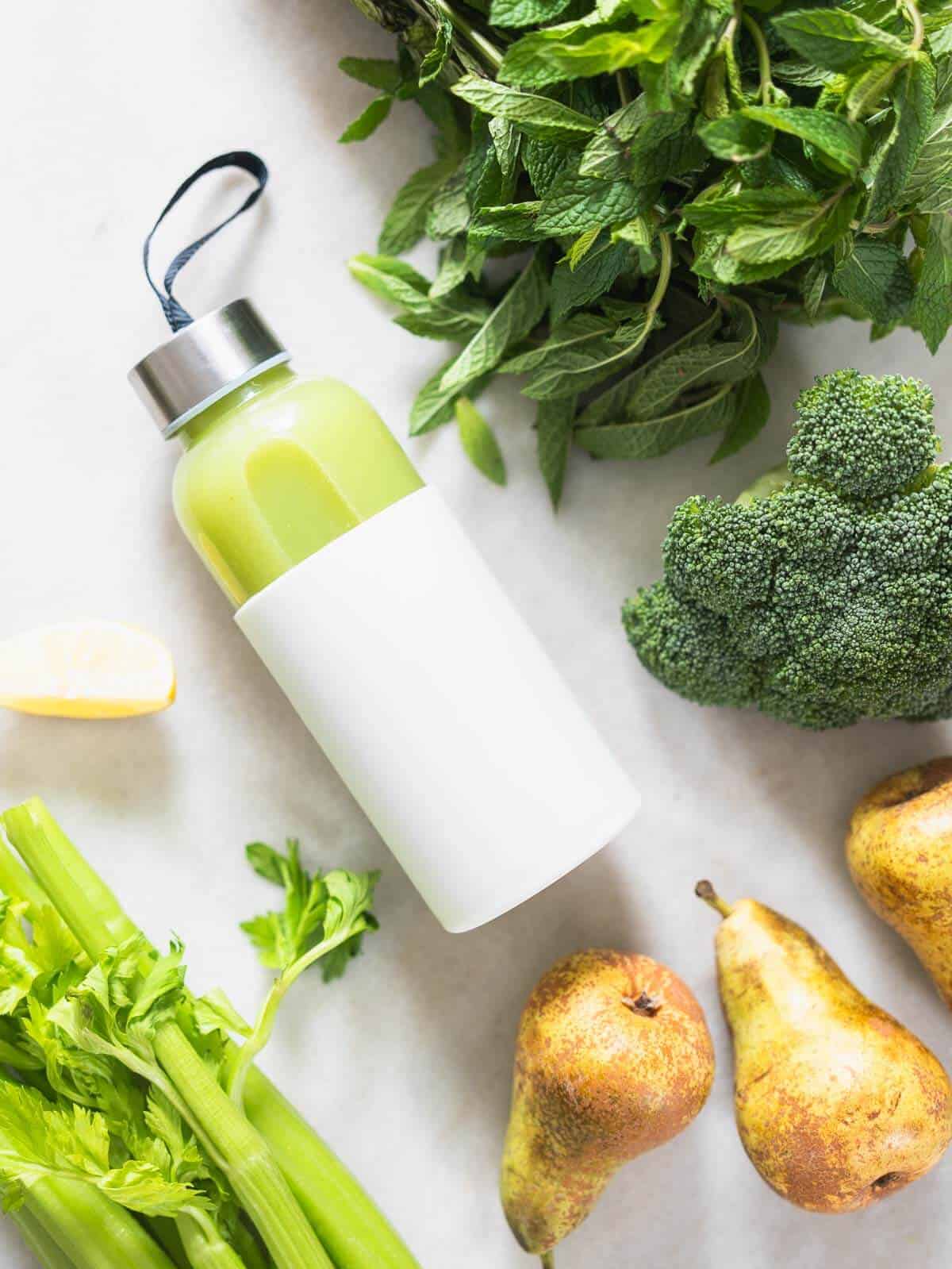 stored juice with broccoli in BPA-free .