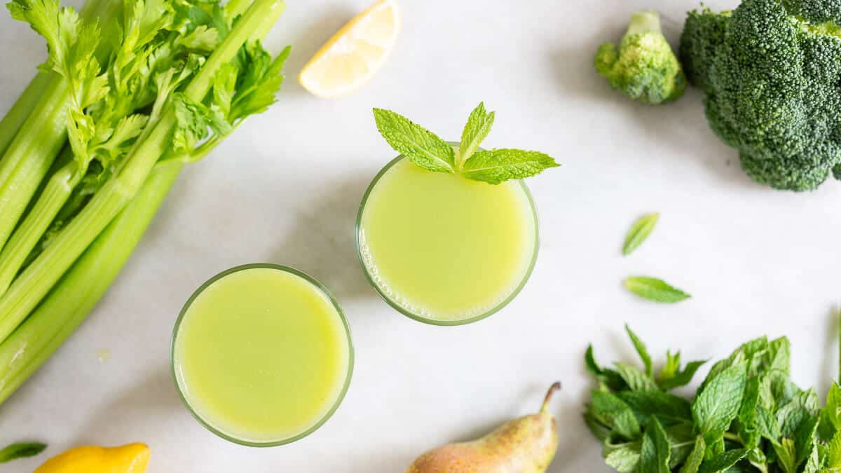 Can You Juice Broccoli? Meet the Healthy PearCeleryLemon Blend