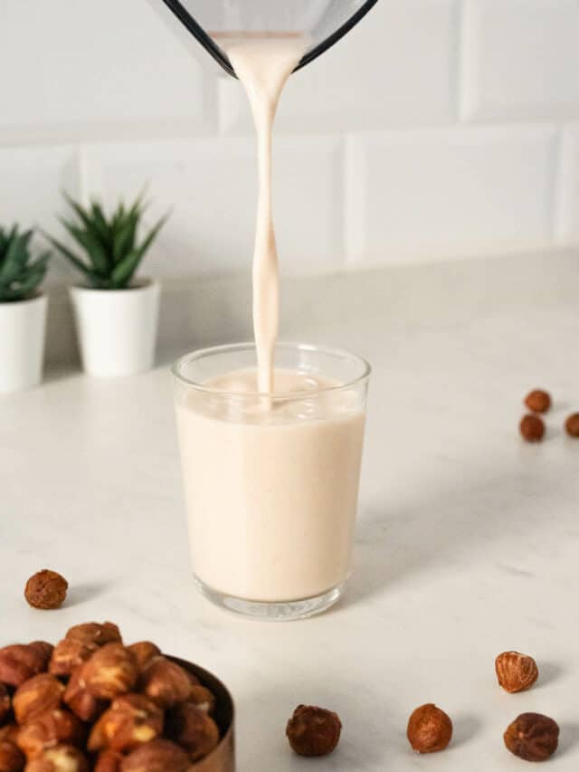 How to Make Hazelnut Milk at Home with a Juicer or Blender